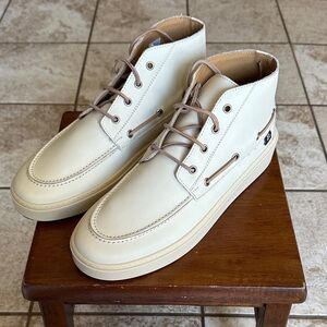 Stylish Cream Chukka Boots for Men